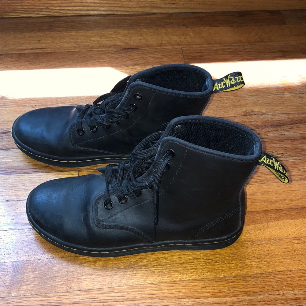 Dr. Martens black shoreditch size 5